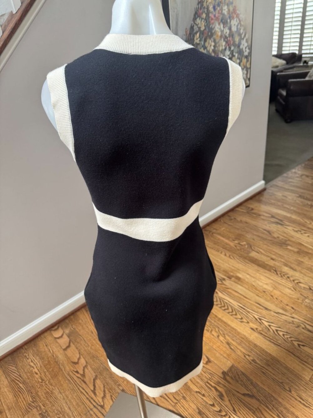 Endless Rose Anthropologie Mock-Neck Sleeveless Mini Dress Black Small - Picture 4 of 4